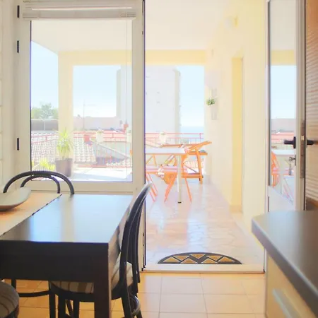 Marta Guest house