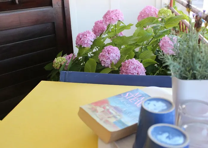 Marta Konukevi Makarska