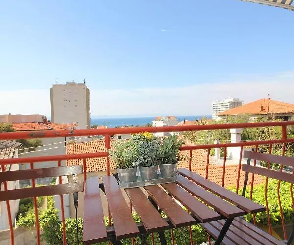 Marta 3* Макарска