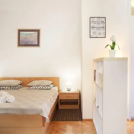 Marta 3* ماكارسكا