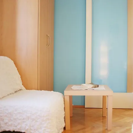 Marta بيت ضيافة ماكارسكا