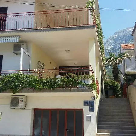 بيت ضيافة Marta