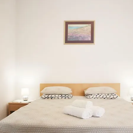 Marta بيت ضيافة ماكارسكا