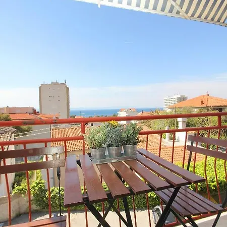 Marta 3* ماكارسكا